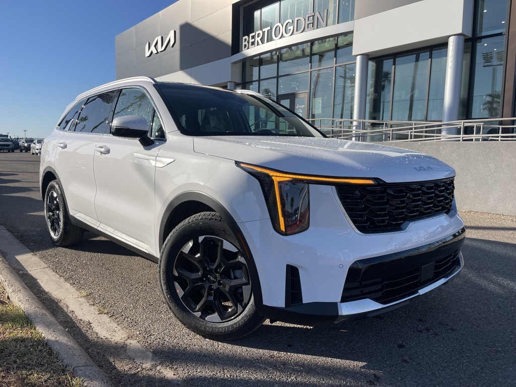 2026 Kia Sorento S's photo