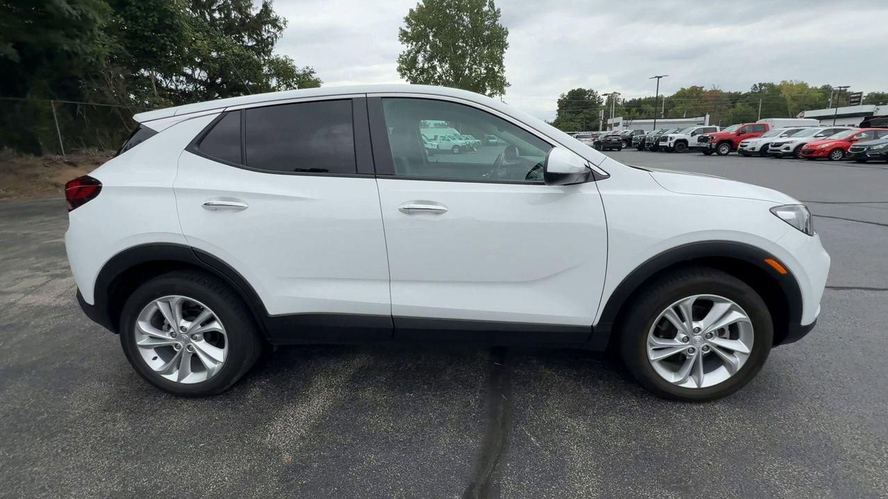 2022 Buick Encore GX Preferred photo 9