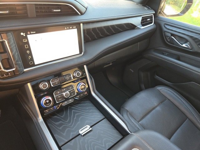 2023 Gmc Yukon XL Denali photo 11