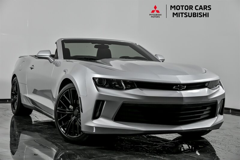 2017 Chevrolet Camaro 1LT's photo