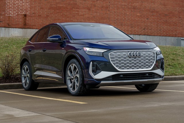 2025 Audi Q4 e-tron Sportback Premium Plus