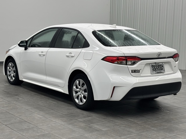 2023 Toyota Corolla LE photo 4