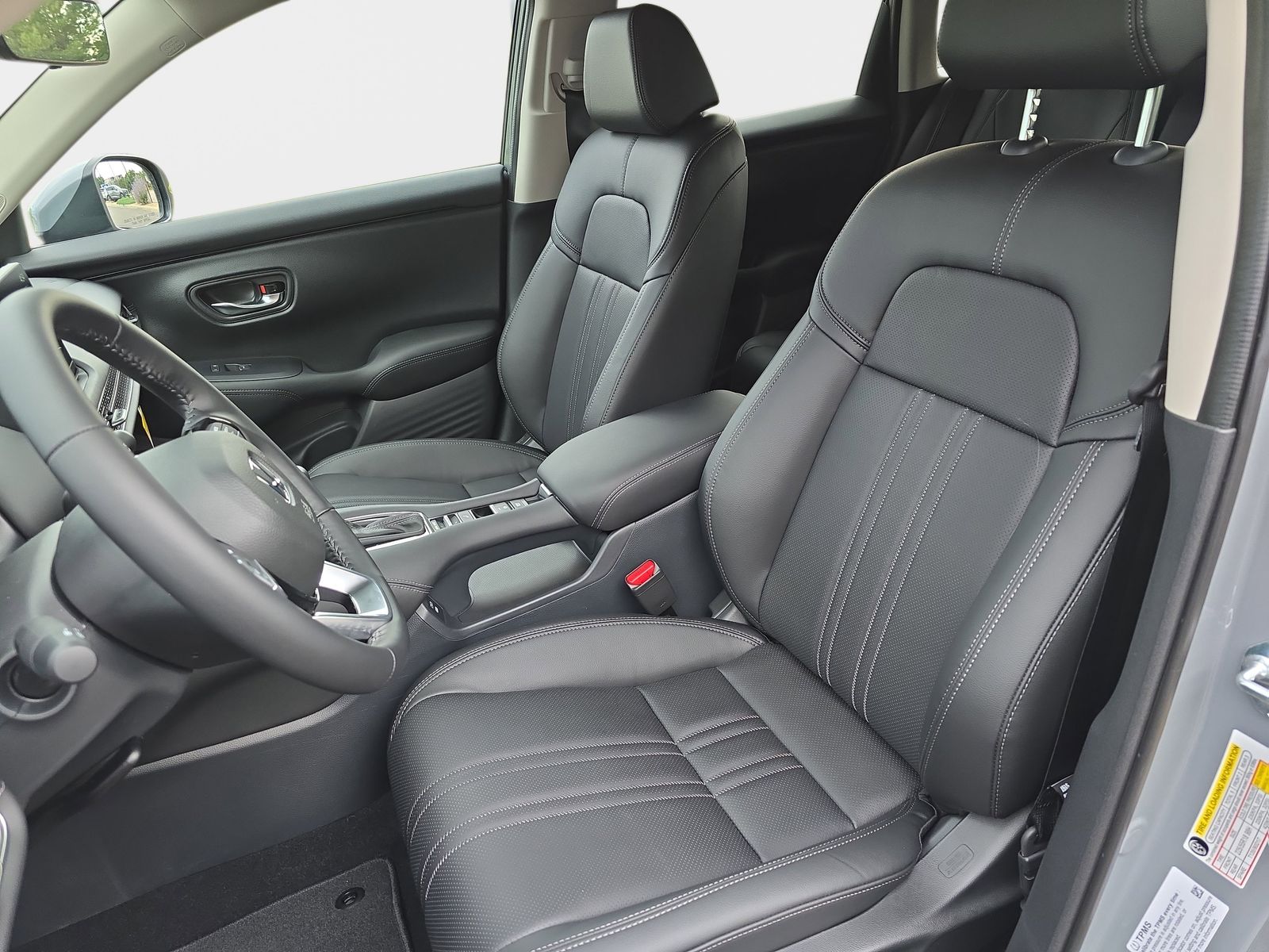 2026 Honda HR-V EX-L photo 14