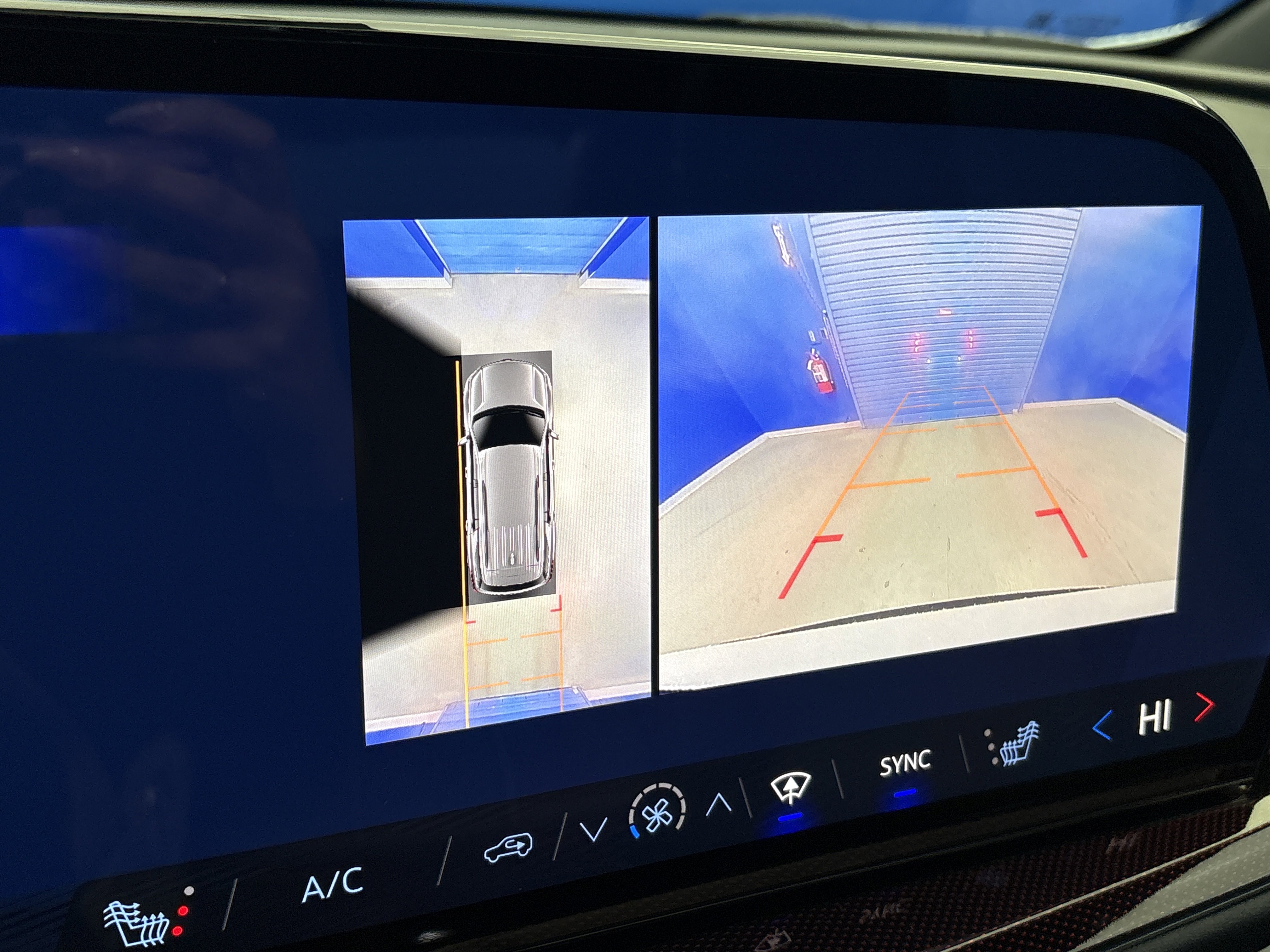 2026 Chevrolet Traverse Z71 photo 4