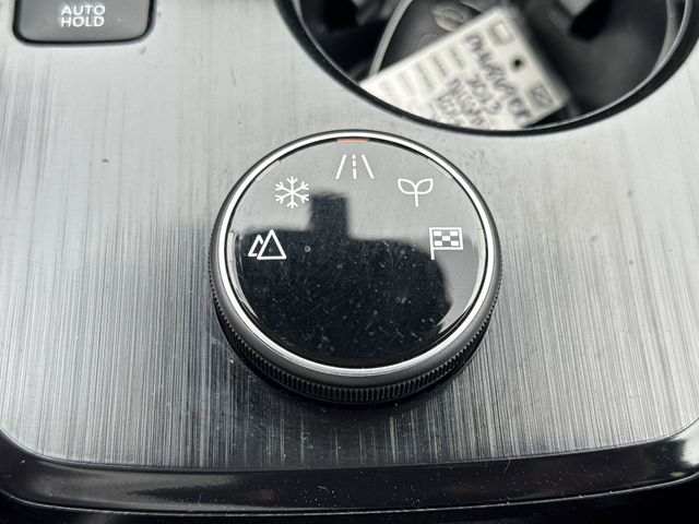 2023 Nissan Rogue SV photo 19