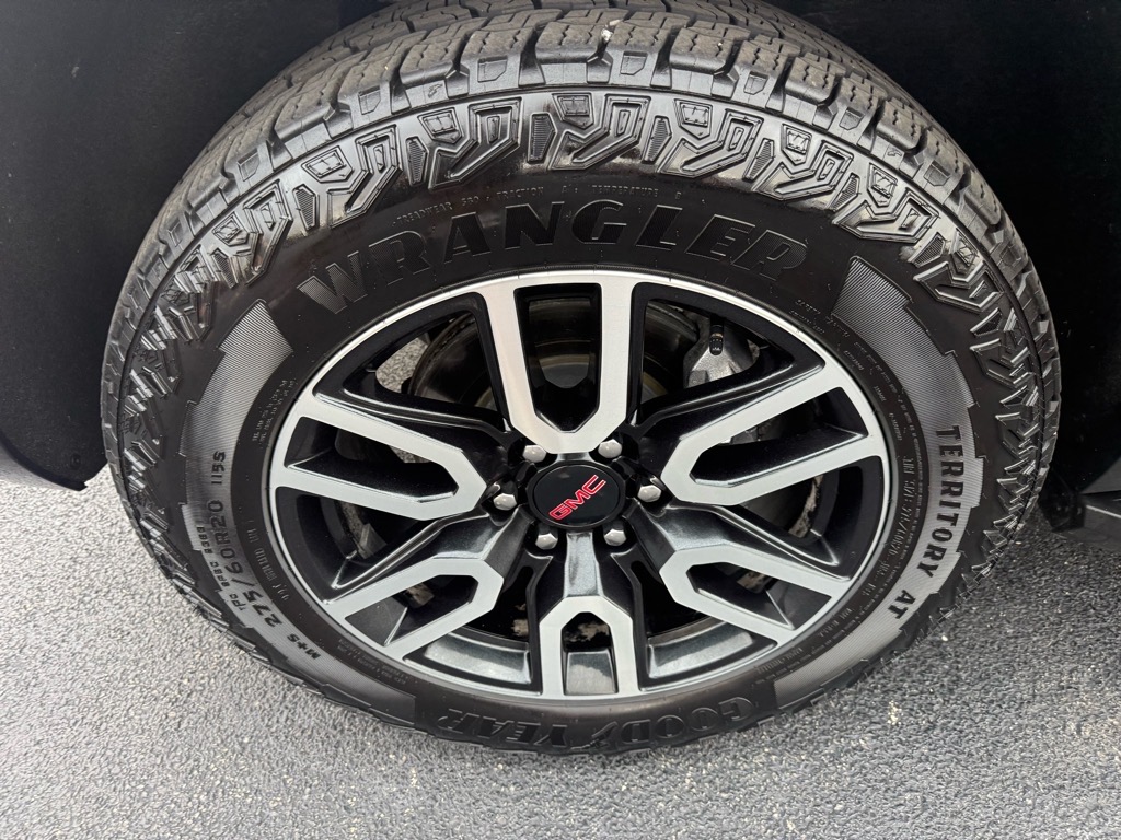 2024 Gmc Yukon AT4 photo 11