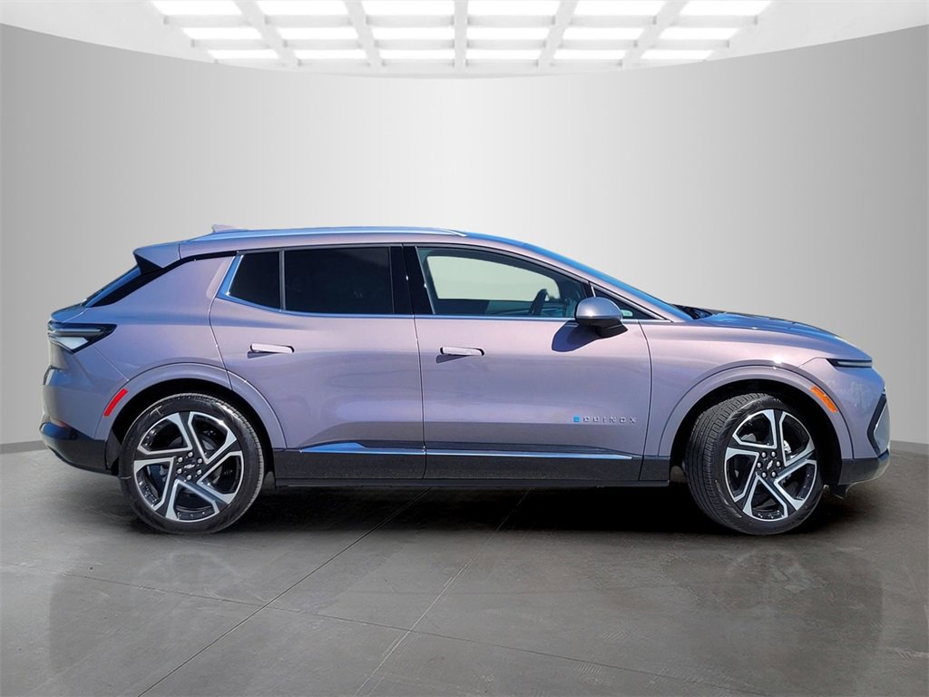 2026 Chevrolet Equinox EV 1LT photo 3