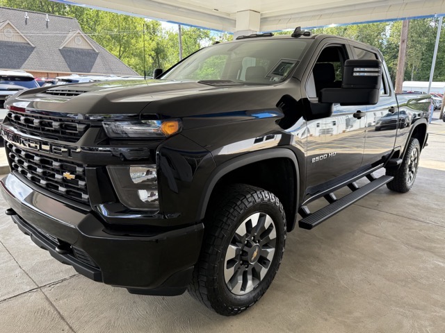 2021 Chevrolet Silverado 2500HD Custom's photo