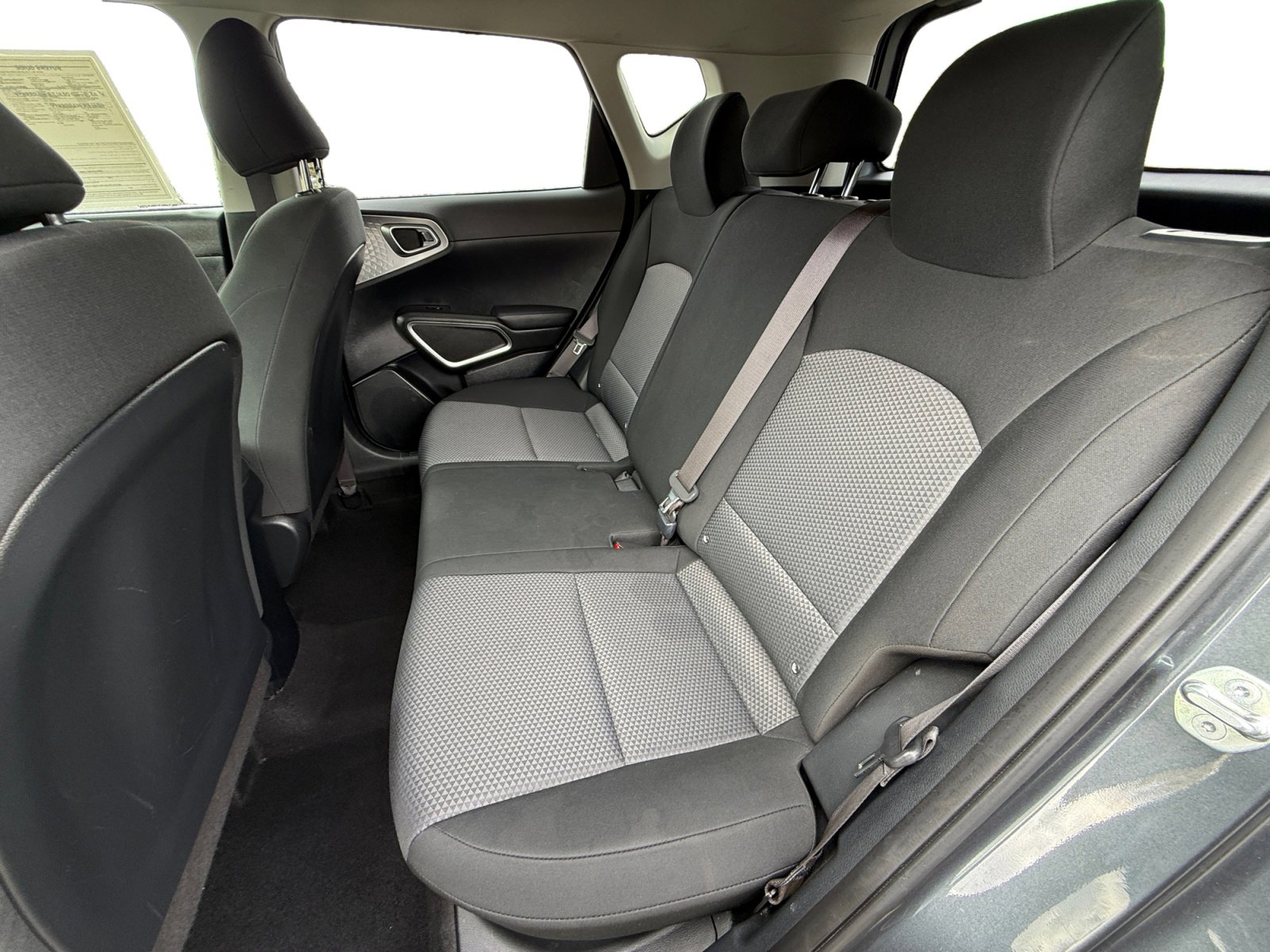 2023 Kia Soul LX photo 14