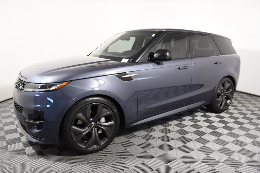 Used 2025 Land Rover Range Rover Sport Dynamic SE with VIN SAL1L9FU5SA441137 for sale in Richfield, Minnesota