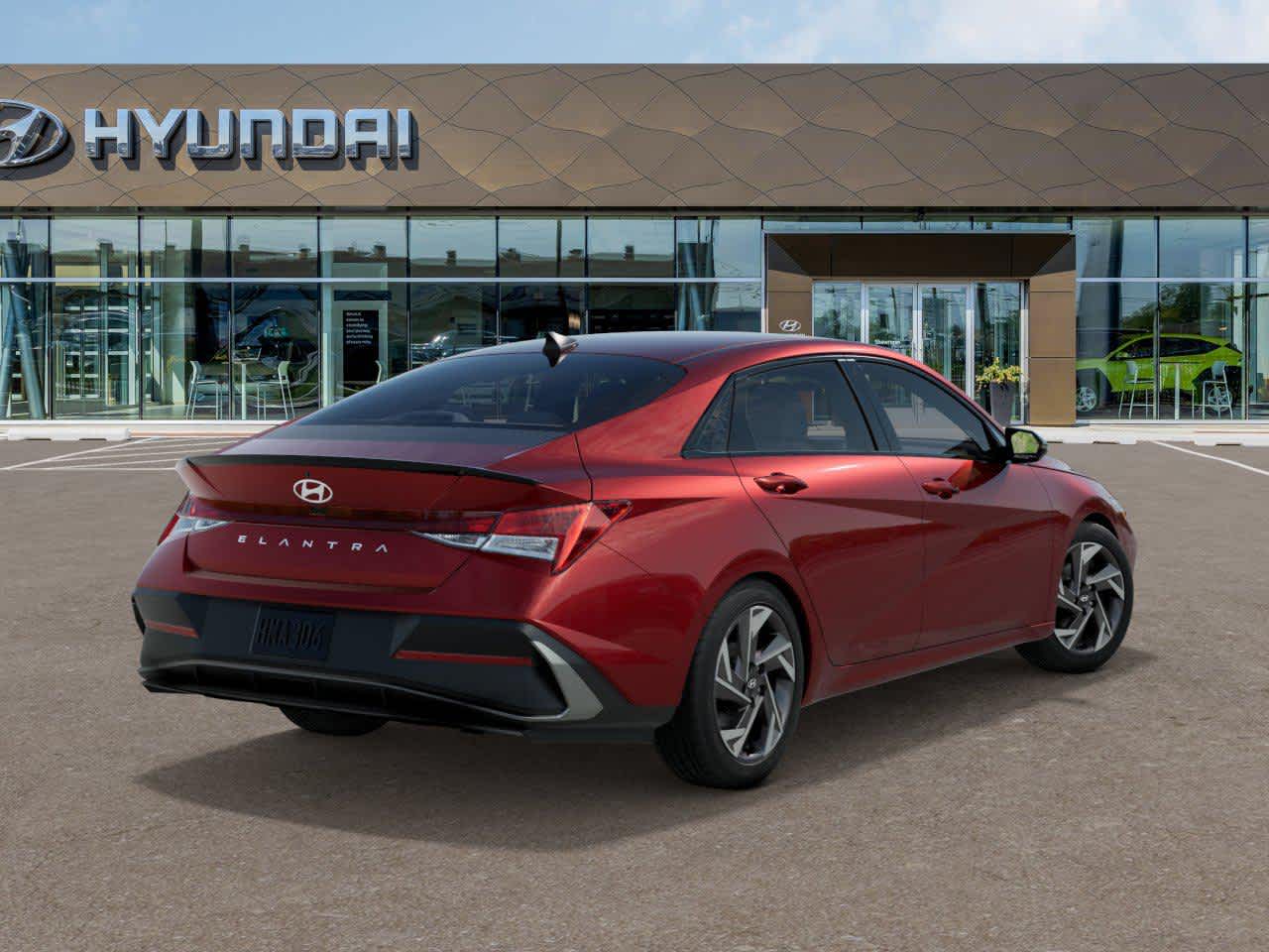 2025 Hyundai Elantra SEL Sport photo 3