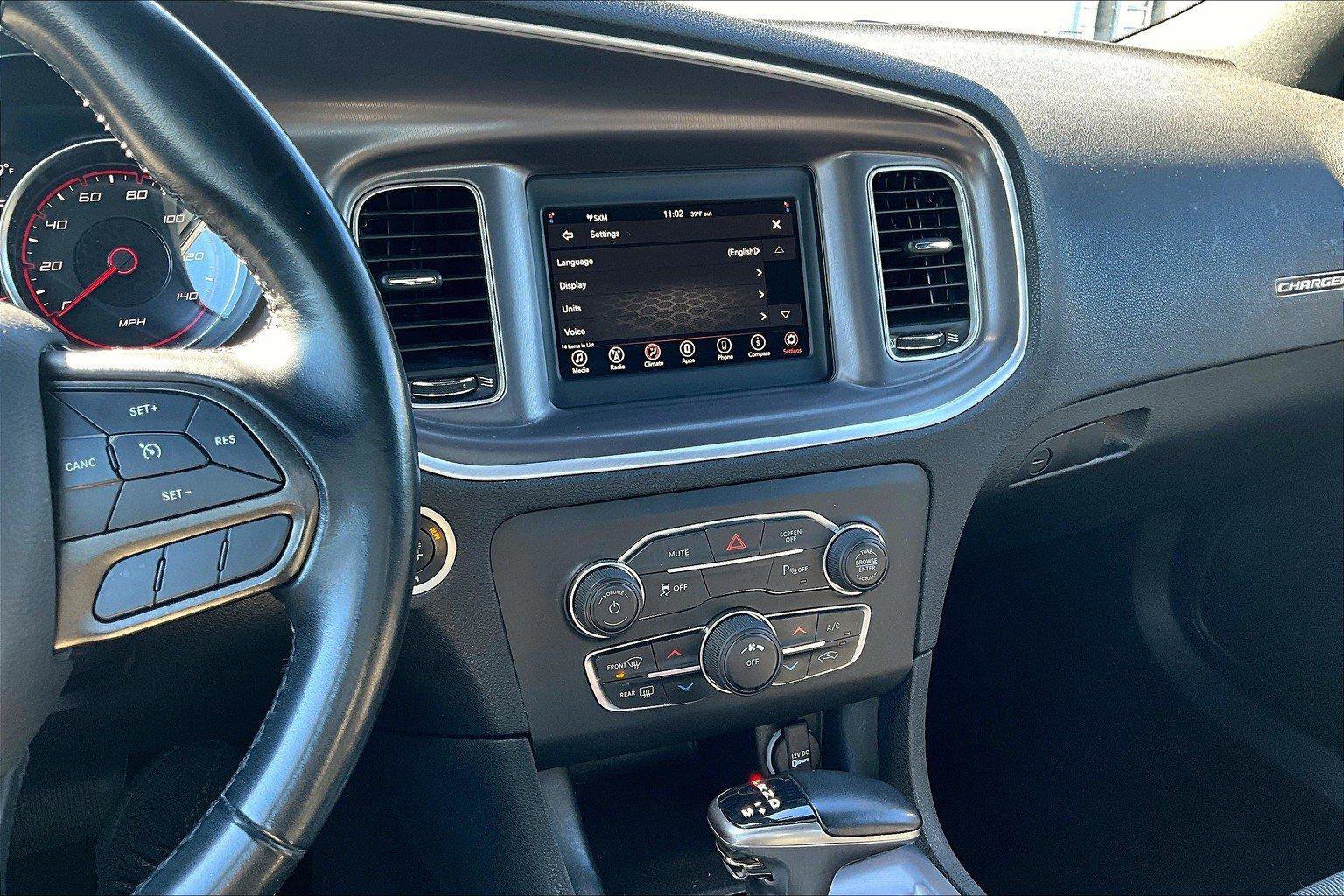 2022 Dodge Charger SXT photo 6