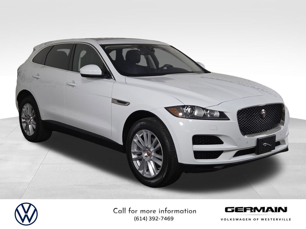 2020 Jaguar F-PACE Prestige photo 2