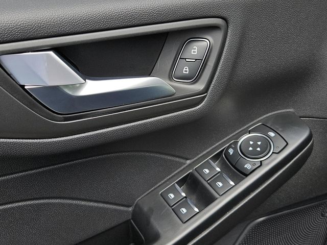 2025 Ford Escape Plug-In Hybrid photo 19