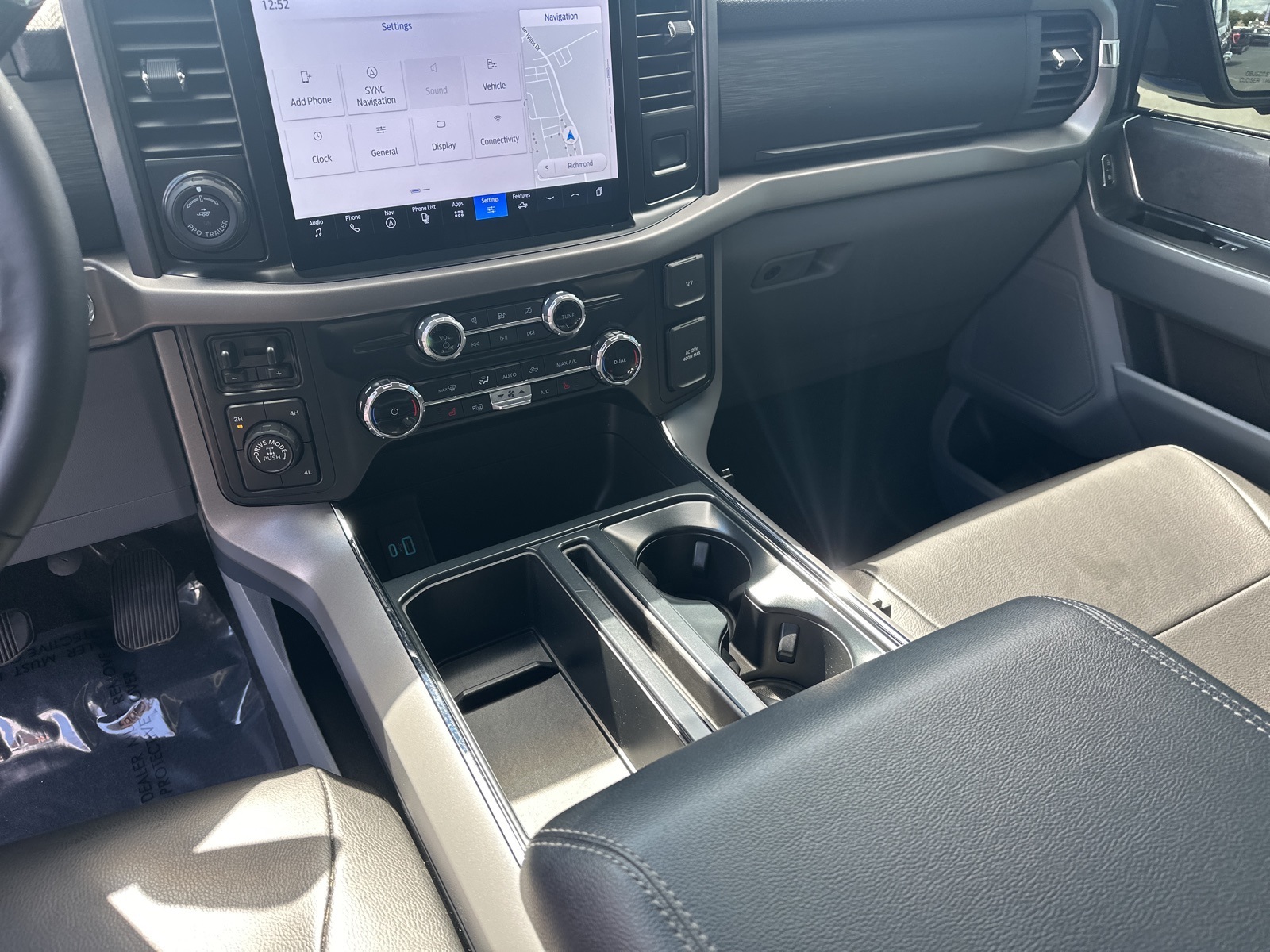 2024 Ford F-150 XLT photo 19