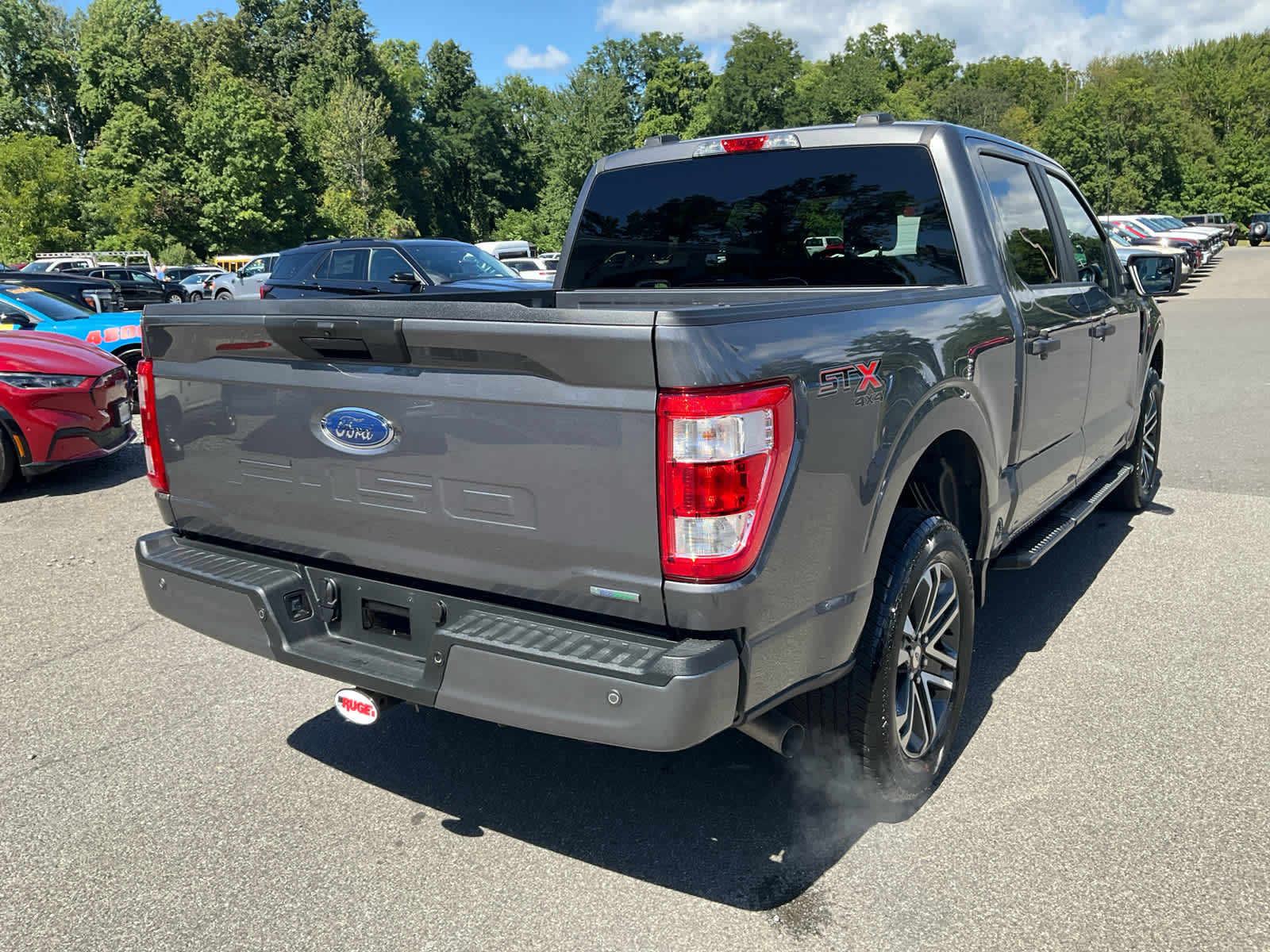 2022 Ford F-150 XL photo 3
