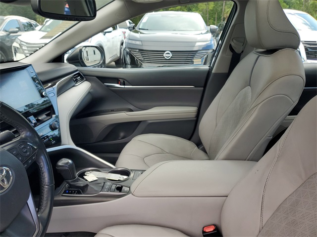 2021 Toyota Camry XSE photo 11