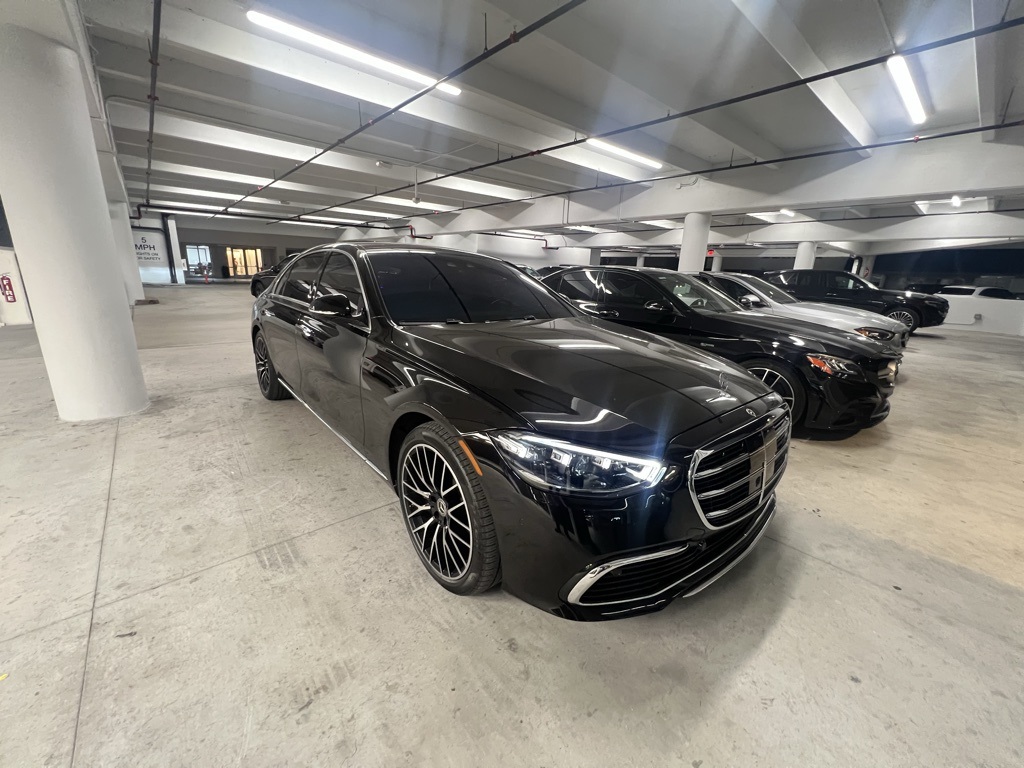 2024 Mercedes-Benz S-Class S 580's photo