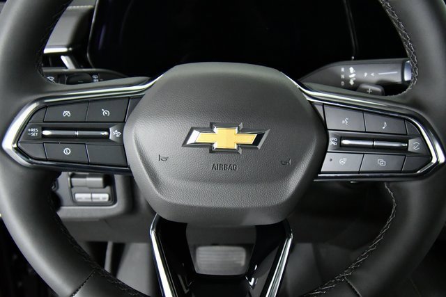 2026 Chevrolet Suburban Premier photo 2