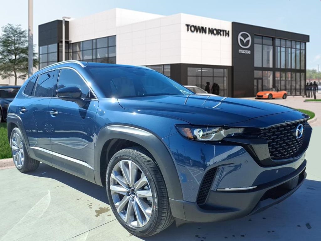 2026 Mazda CX-50 Premium's photo