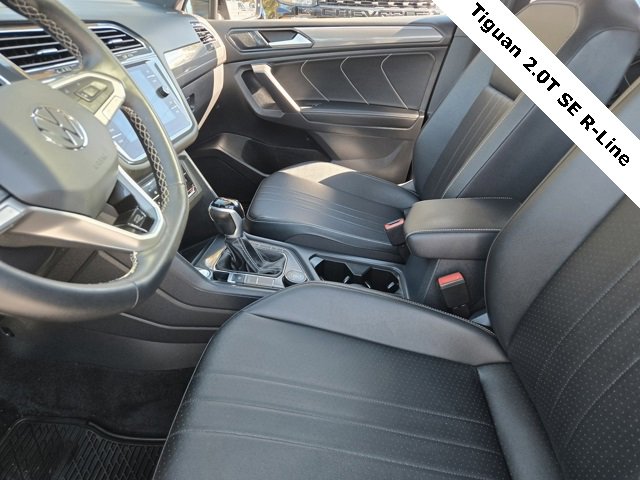 2023 Volkswagen Tiguan SE R-Line Black photo 28
