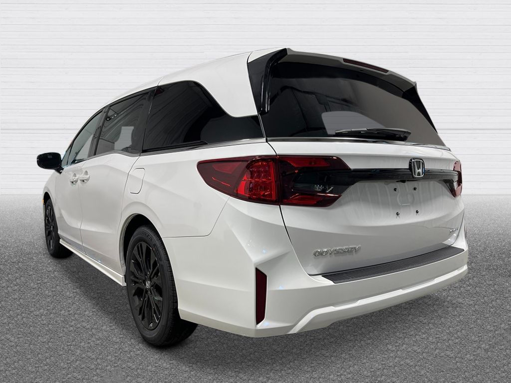 2026 Honda Odyssey Sport photo 3