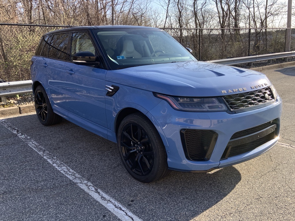 2022 Land Rover Range Rover Sport SVR photo 3