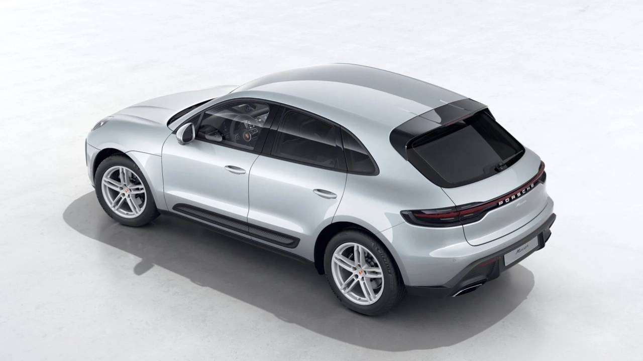2026 Porsche Macan T photo 4