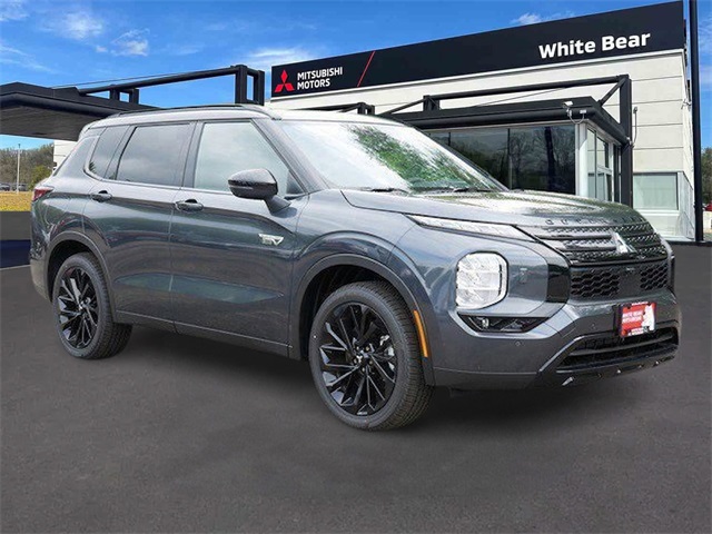 2025 Mitsubishi Outlander Plug-in Hybrid SEL Black Edition's photo