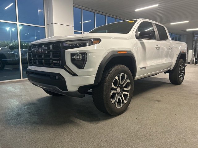 2023 GMC Canyon AT4's photo