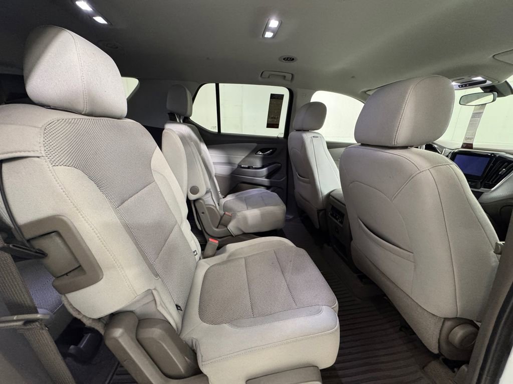 2020 Chevrolet Traverse Cloth photo 17