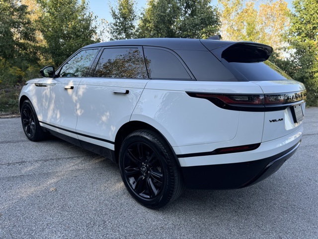 2022 Land Rover Range Rover Velar P250 R-Dynamic S photo 8