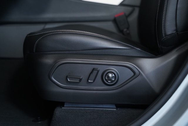 2025 Jeep Grand Cherokee Limited photo 21