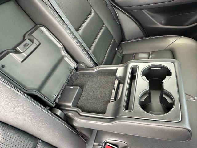 2025 Mazda CX-5 2.5 S Preferred photo 31