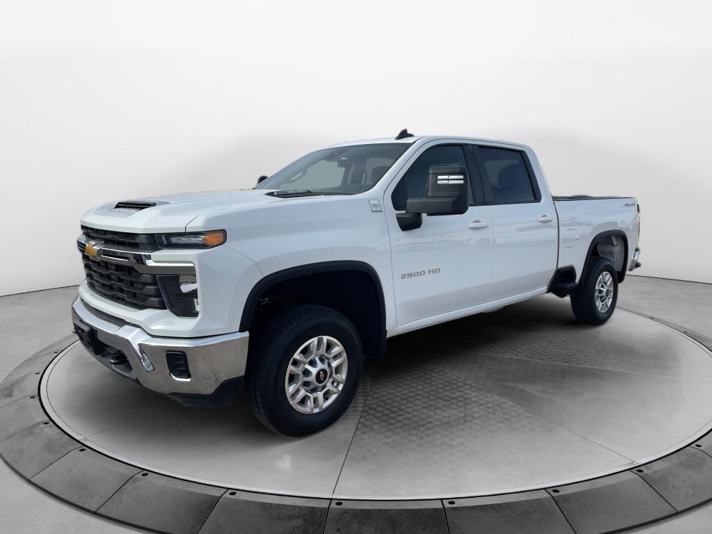 2024 Chevrolet Silverado 2500HD LT's photo