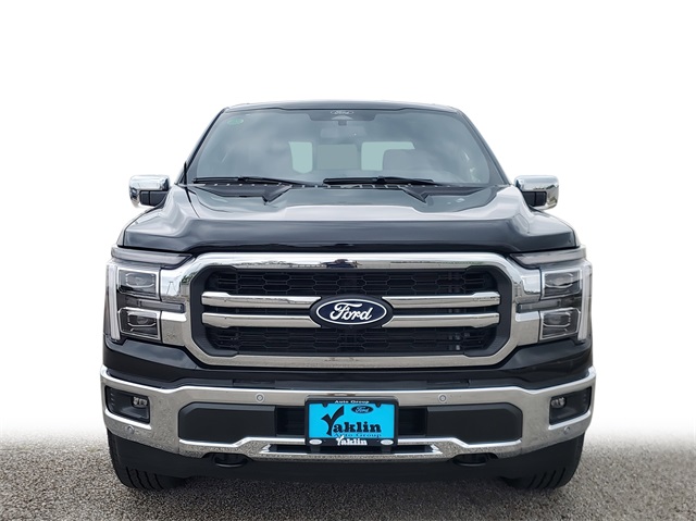 2025 Ford F-150 Lariat photo 2