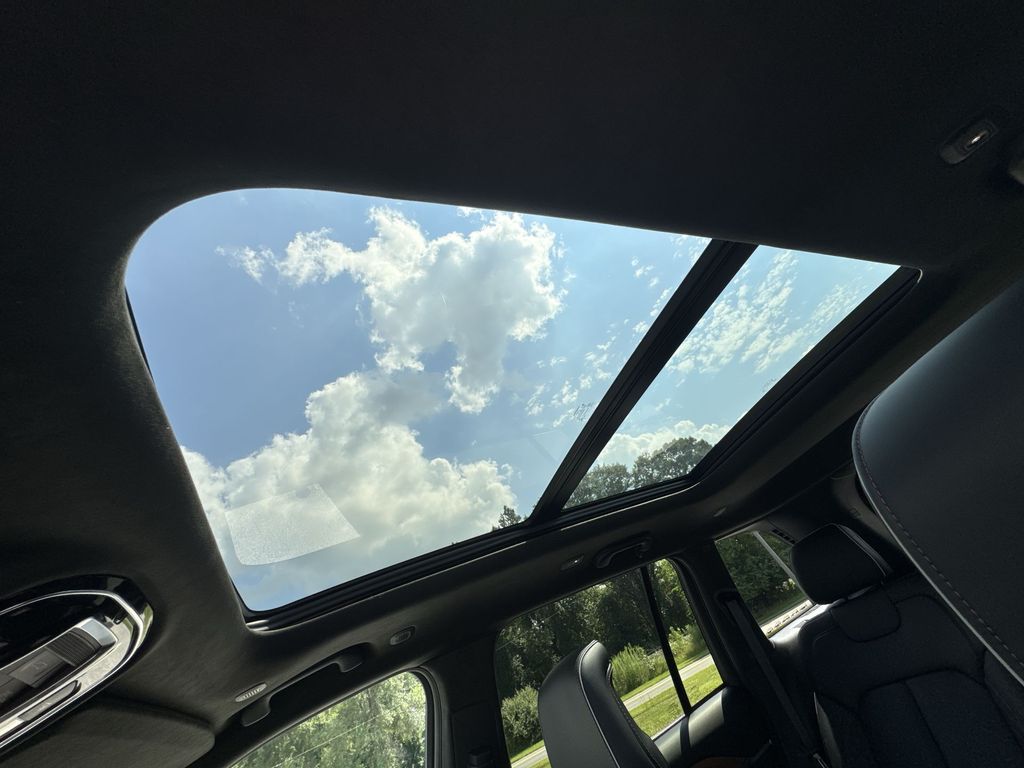 2022 Jeep Grand Cherokee Summit Reserve 4xe photo 16