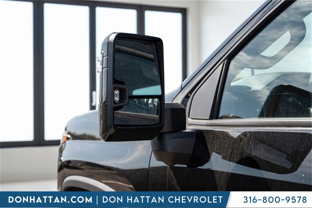2026 Chevrolet Silverado LT photo 31