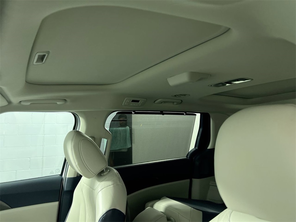 2026 Kia Carnival SX Prestige photo 17