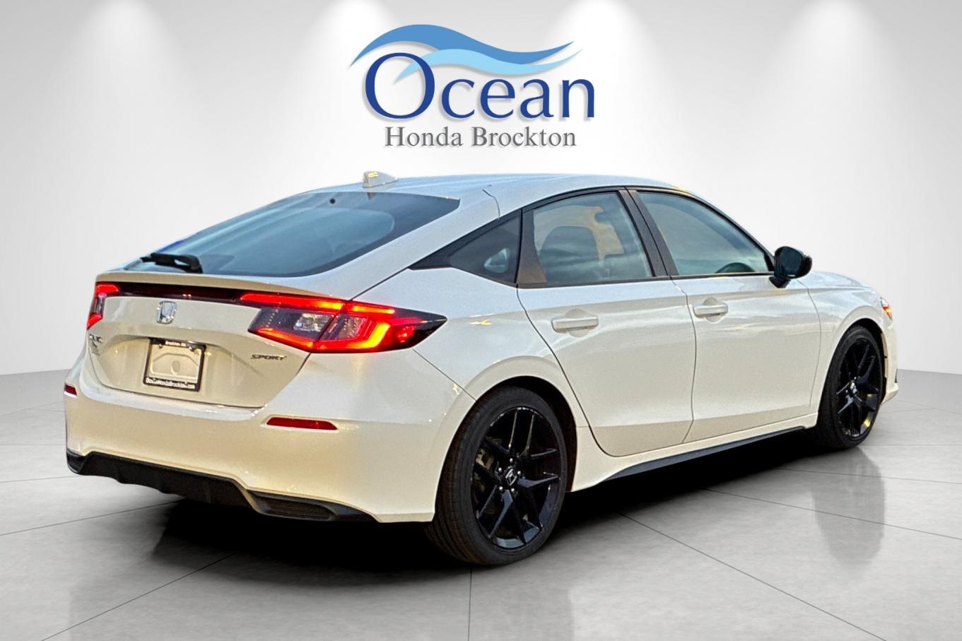 2024 Honda Civic Sport photo 3
