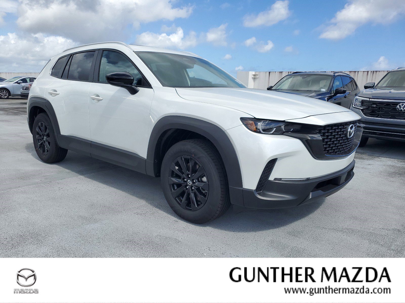 2025 Mazda CX-50 Premium's photo