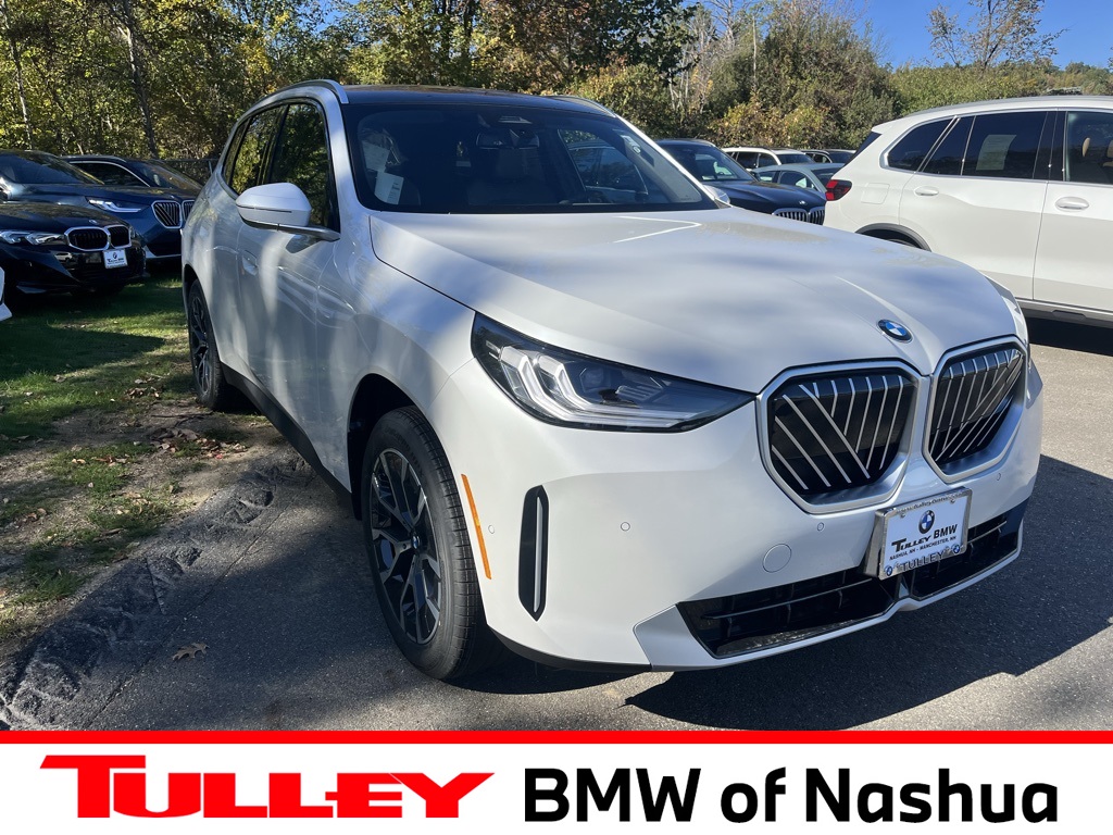 2026 BMW X3 30's photo