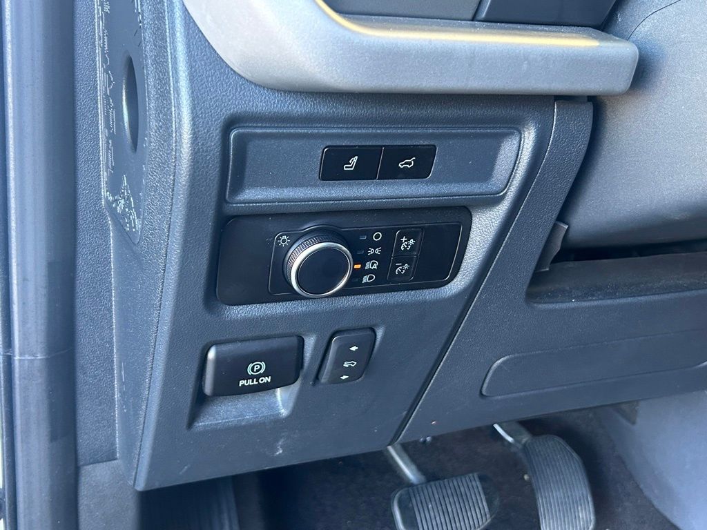 2022 Ford Expedition XLT photo 29