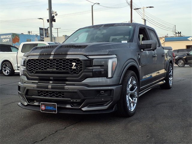 2025 Ford F-150 Lariat's photo