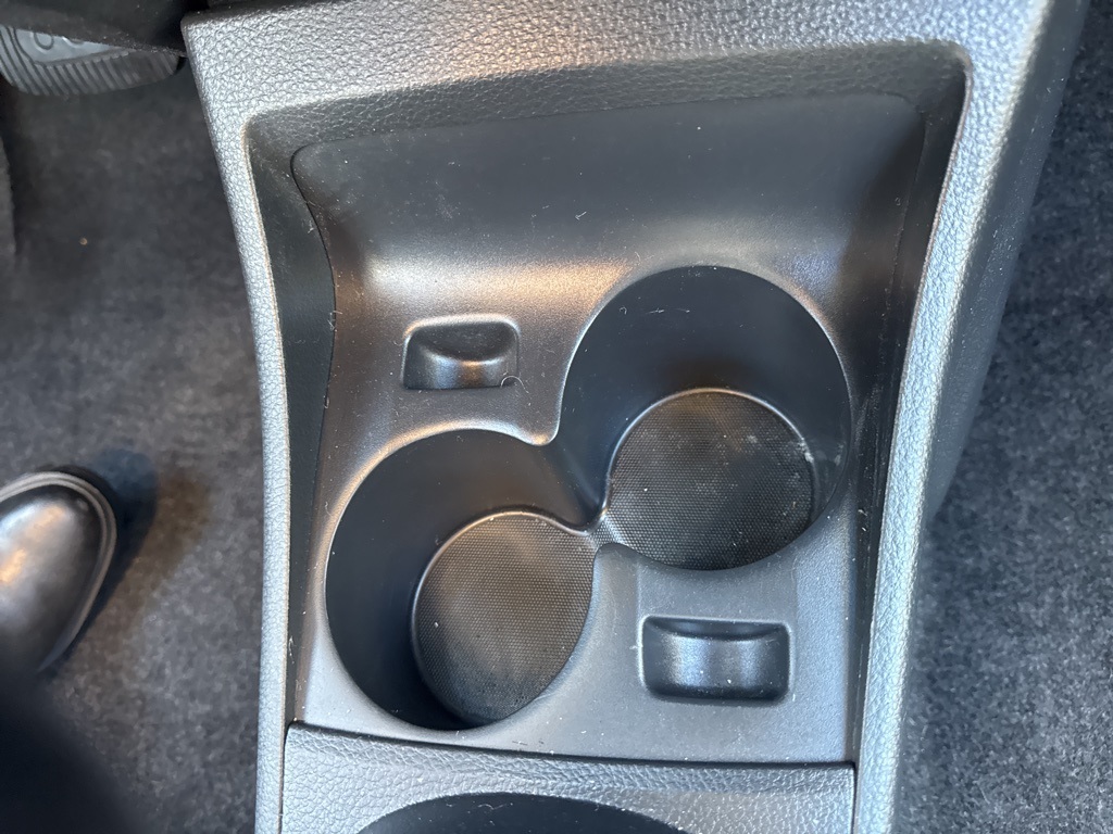 2012 Nissan Versa 1.8 S photo 22