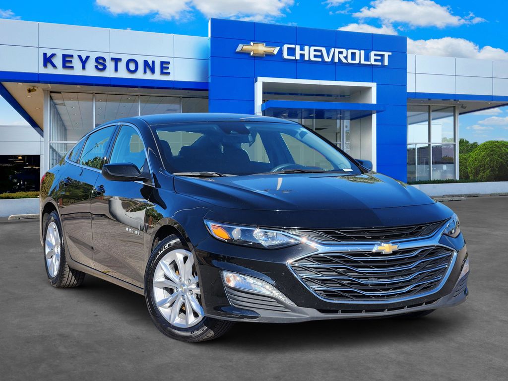 2024 Chevrolet Malibu 1LT's photo