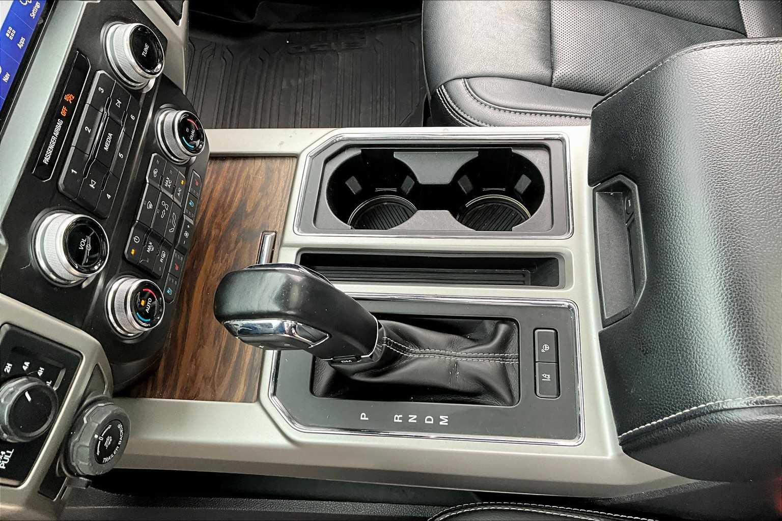 2020 Ford F-150 Lariat photo 14