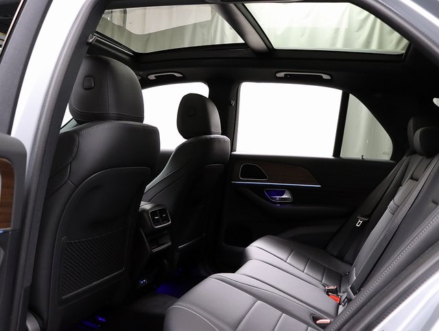 2025 Mercedes Benz GLE 450 4MATIC photo 12