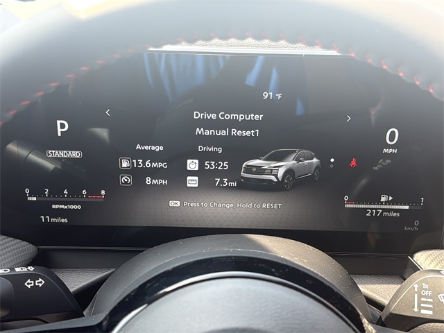 2026 Nissan Kicks SR photo 23