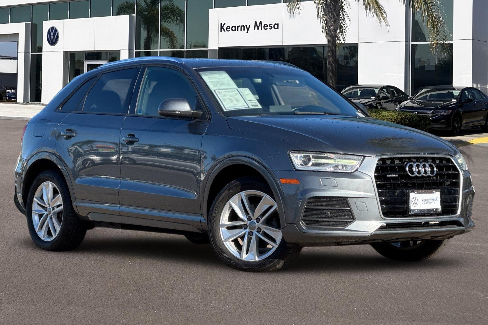 2017 Audi Q3 Premium photo 2